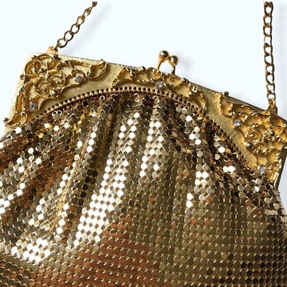Whiting & Davis Bag 70s Gold Mesh Kiss Snap Evening Bag Crossbody Strap Purse - Picture 3 of 13